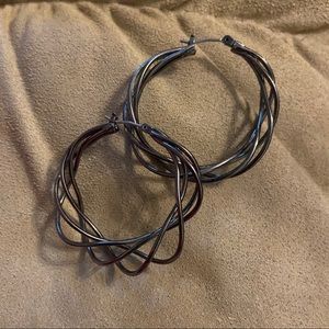 Twisting Hoop Earrings